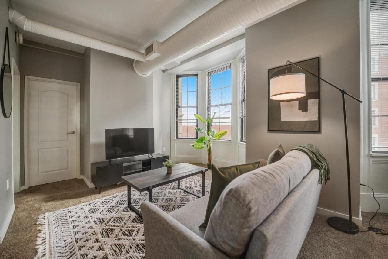 Frontdesk Osborn Apts Downtown Cleveland Apartment ห้อง รูปภาพ